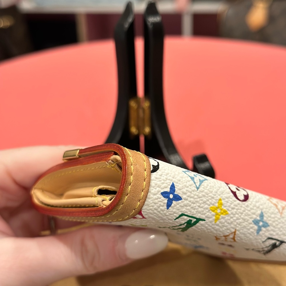 Louis Vuitton Murakami Porte Monnaie Plat Coin Case - Picture 9 of 16